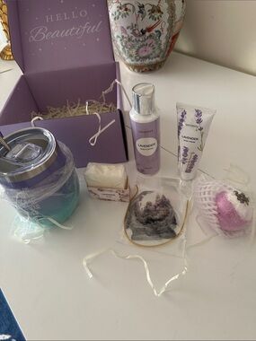 Lavender Bath & Body Moisturizer Set by - Soft Lavender